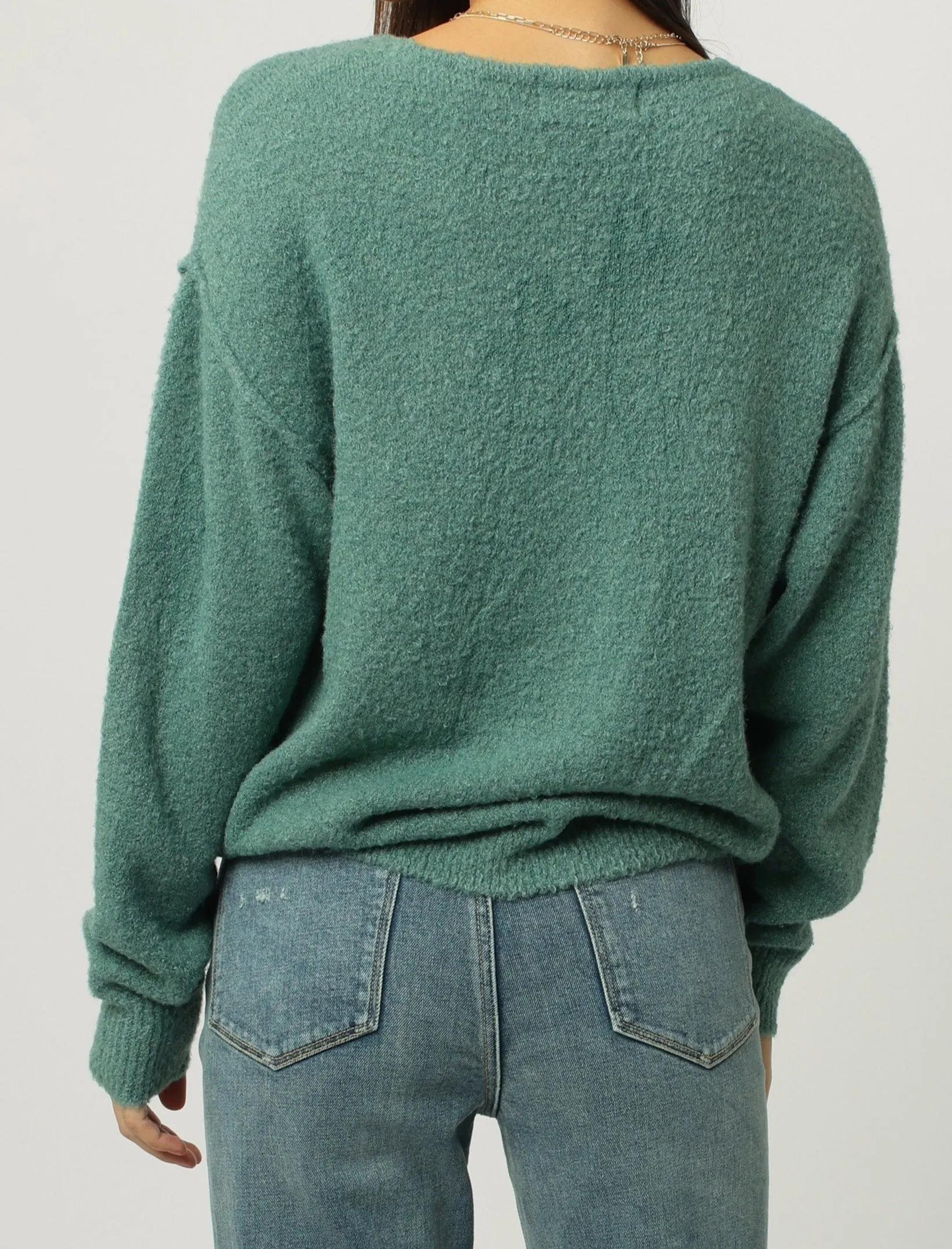 CALLEEN V-NECK LONG SLEEVE SWEATER EMERALD STONE
