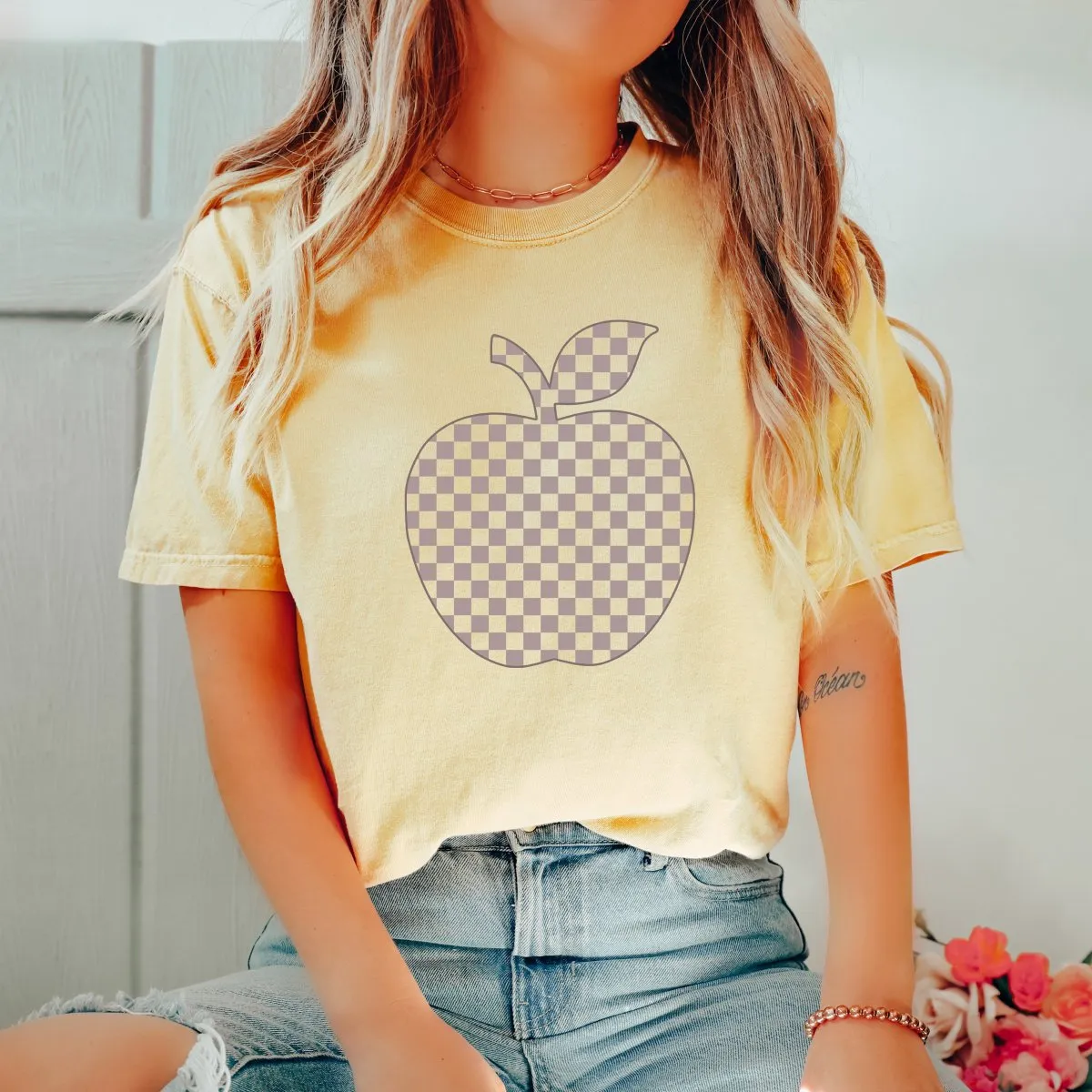 Checkered Apple Comfort Color Graphic Tee
