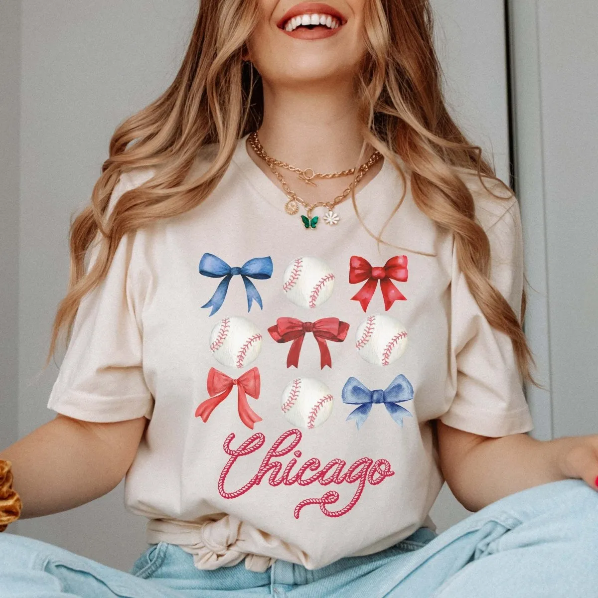 Chicago Bows And Baseballs Tee