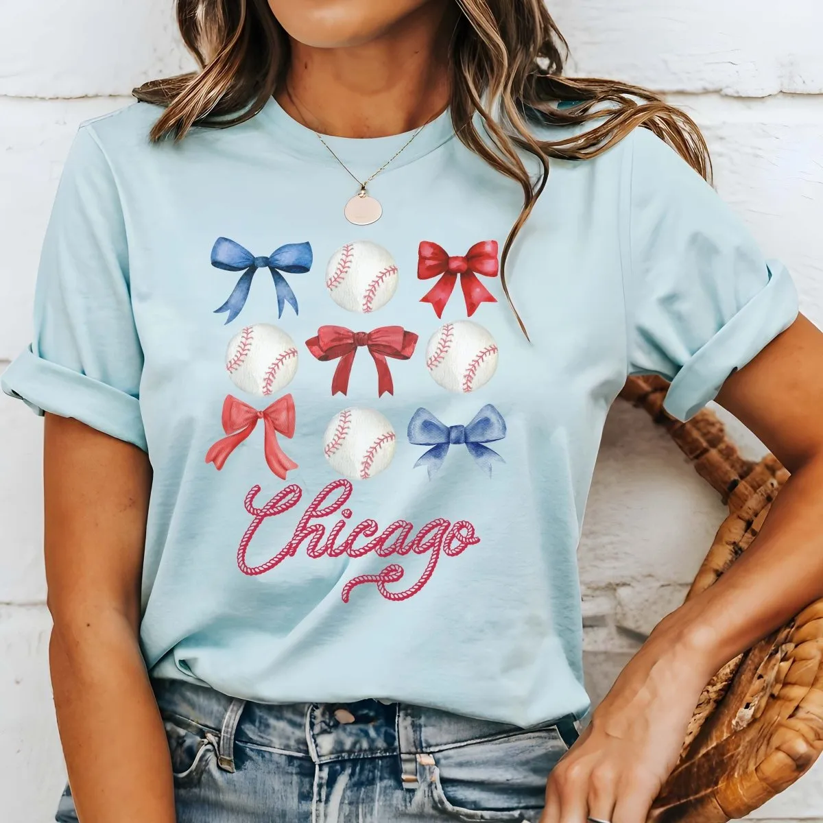 Chicago Bows And Baseballs Tee