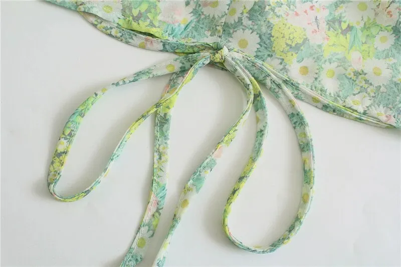 FLORAL PRINT WRAP BLOUSE