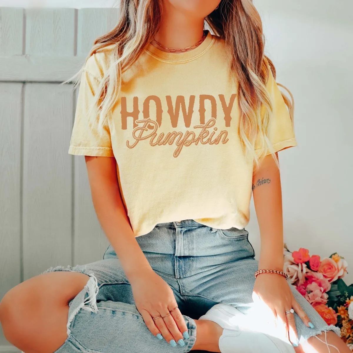 Howdy Pumpkin Comfort Color Wholesale Tee - Quick Shipping