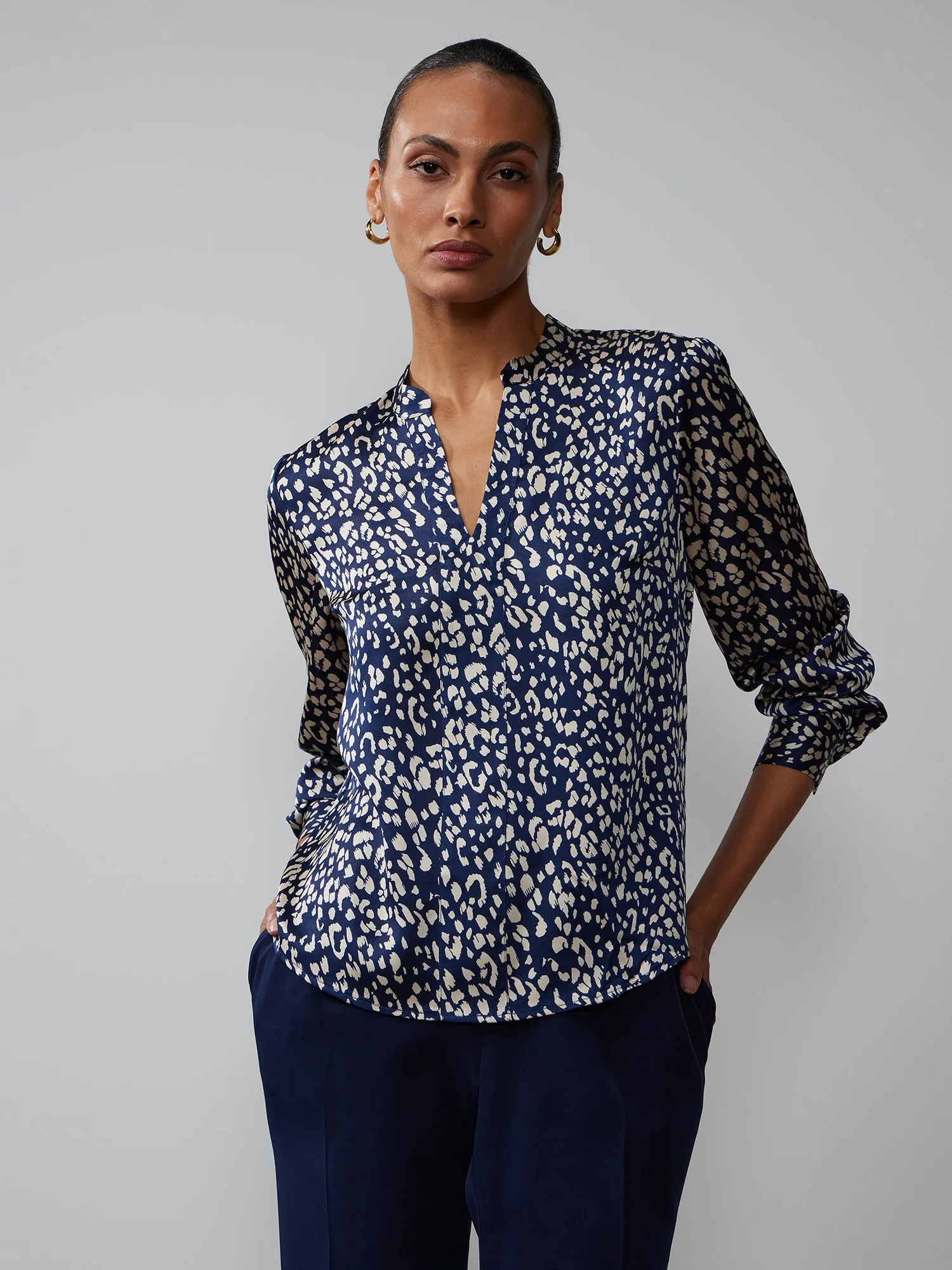 Long Sleeve V-Neck Mandarin Collar Blouse