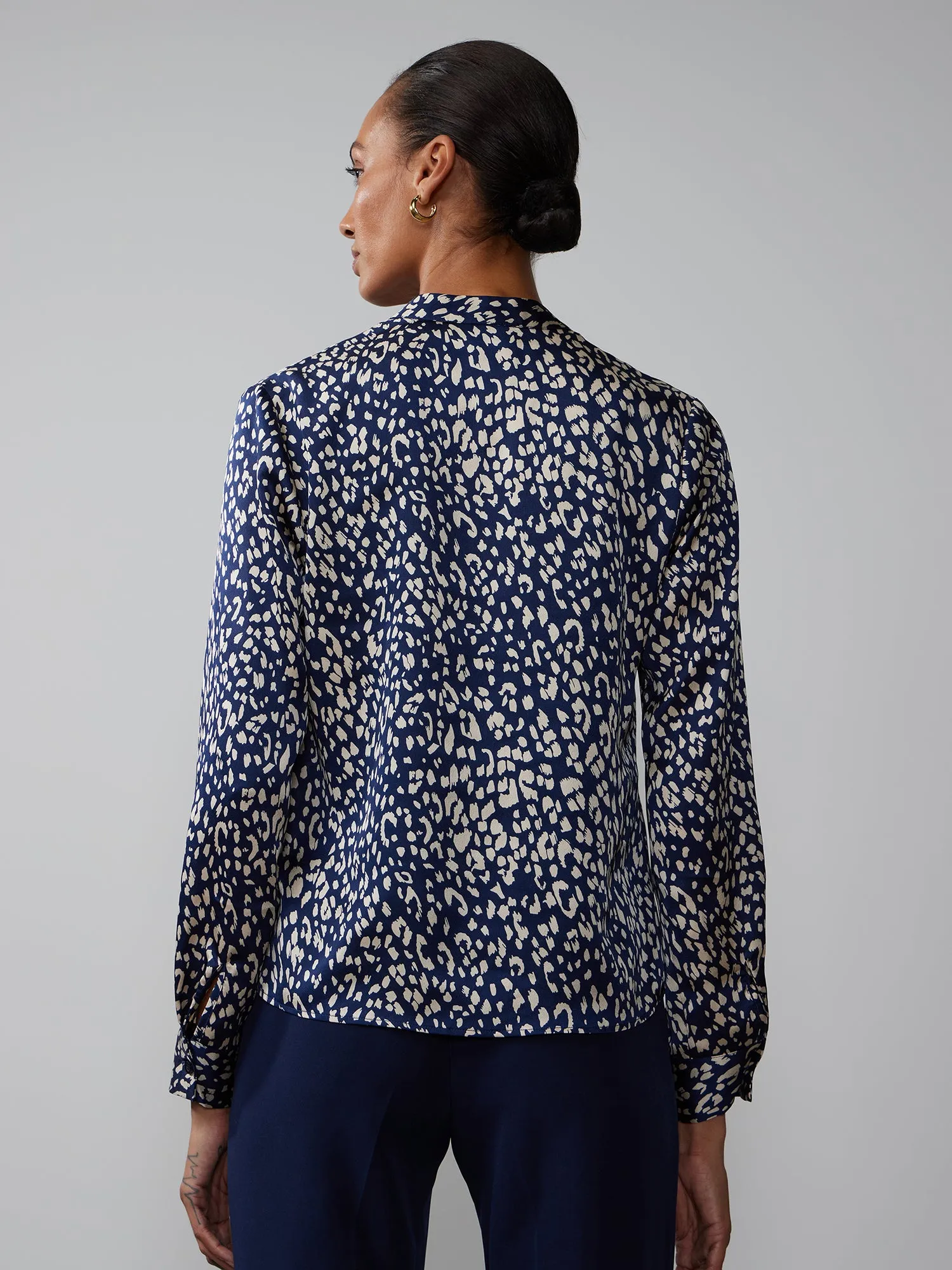 Long Sleeve V-Neck Mandarin Collar Blouse