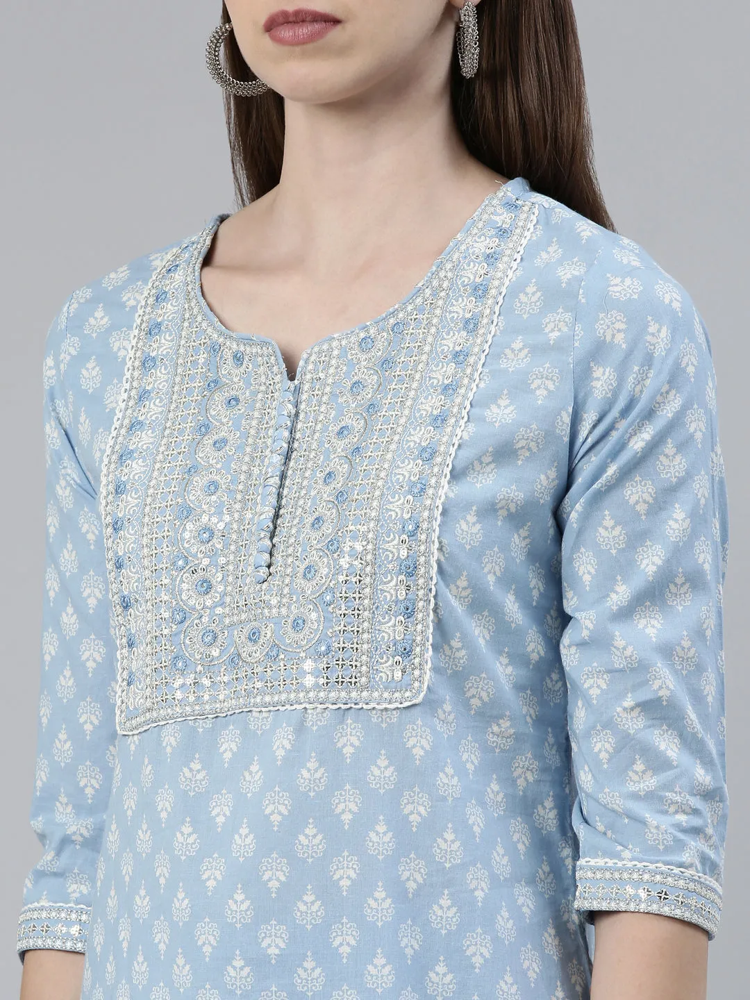 Neeru's Blue Regular Knee Length Printed
