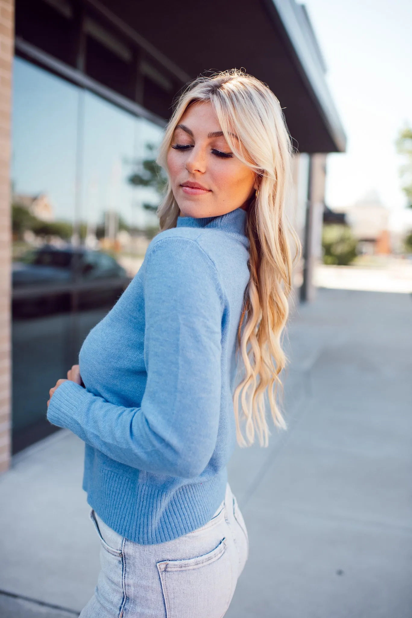 Sea Level Sweater (Blue)