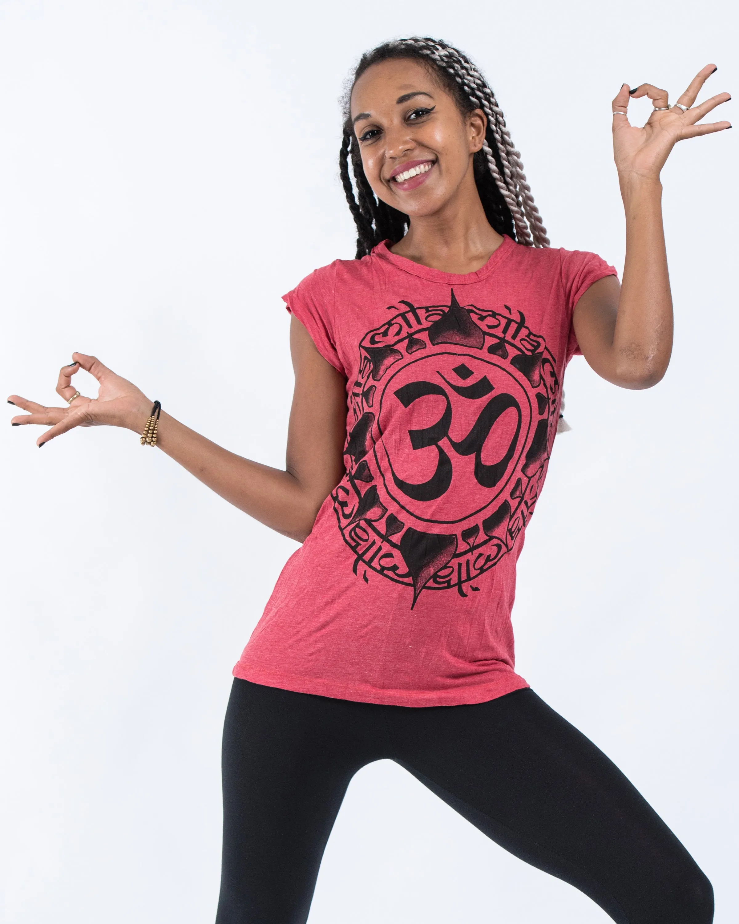 Womens Infinitee Om T-Shirt in Red